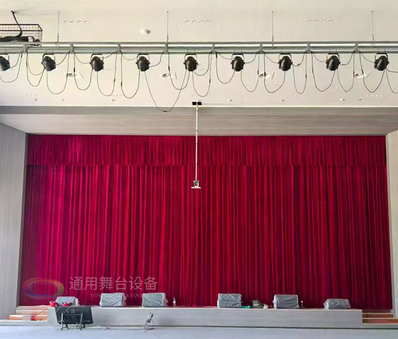 泰州通用舞台阻燃幕布舞台电动轨道金丝绒防火阻燃幕布定制